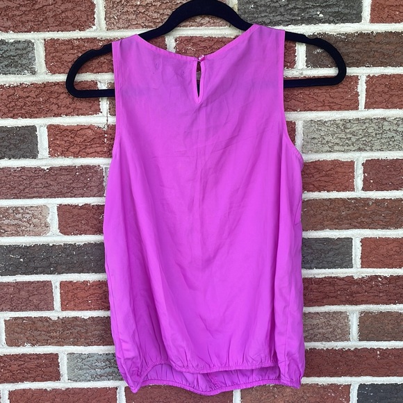 GAP- blousy purple tank top with ruffle down the middle (small) - Picture 2 of 2